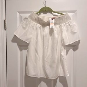 New with tags vineyard vines white off the shoulder blouse size Small